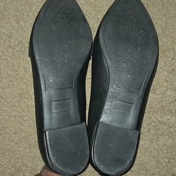 Elegant Black Quilted Women's Loafers - Picture 7 of 10